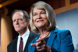 Cynthia Lummis ยังคง 'สบายใจมาก' กับ Bitcoin ในแผนการเกษียณอายุ